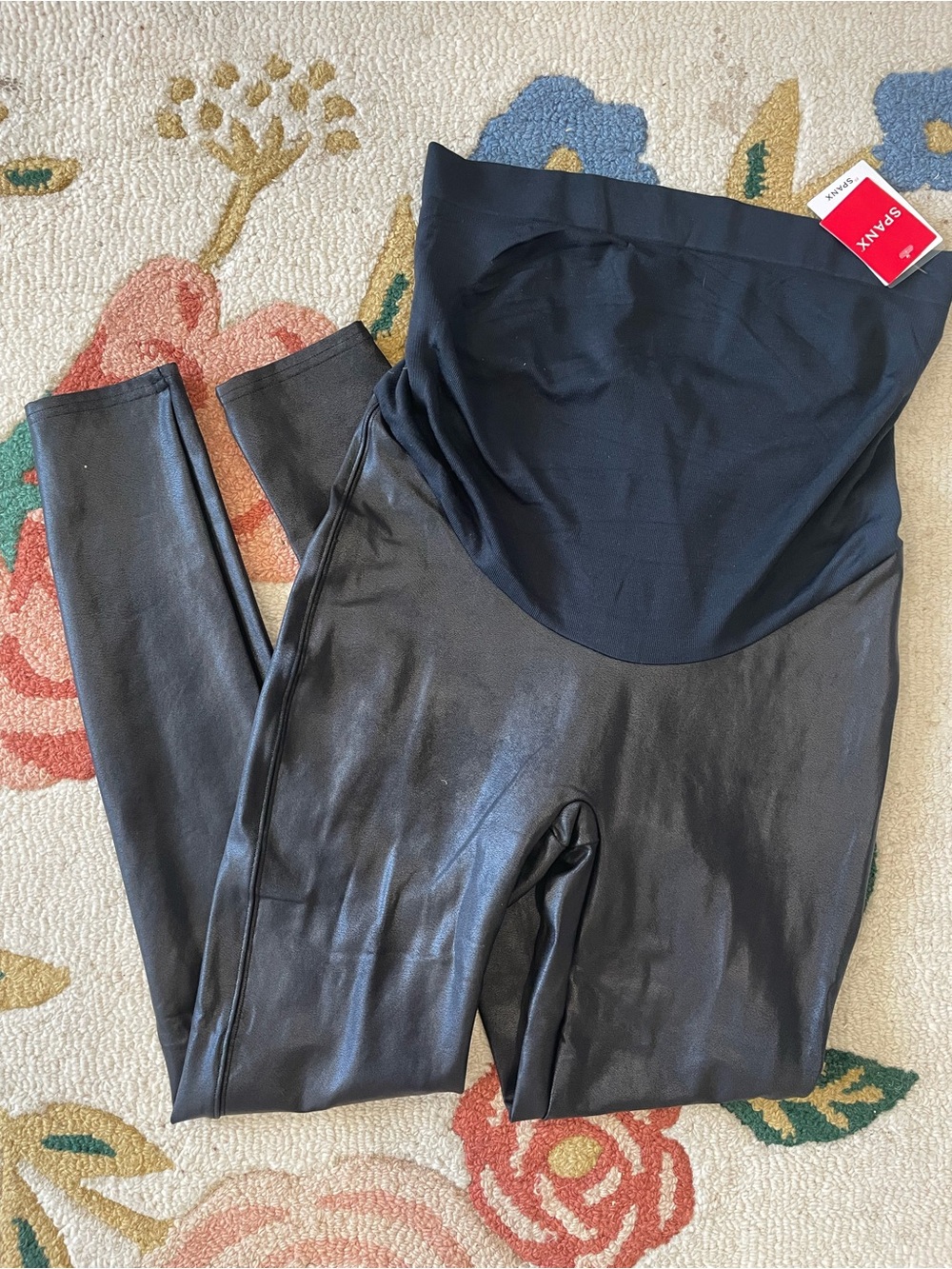 NWT SPANX Mama Maternity Faux Leather Leggings Large